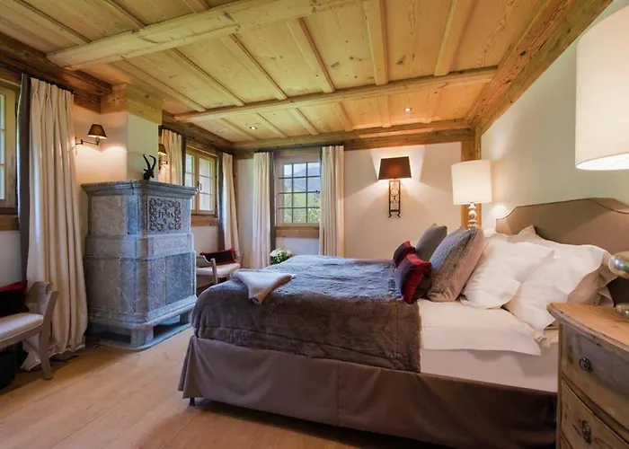 Elegant Alpine With Villa Lauenen